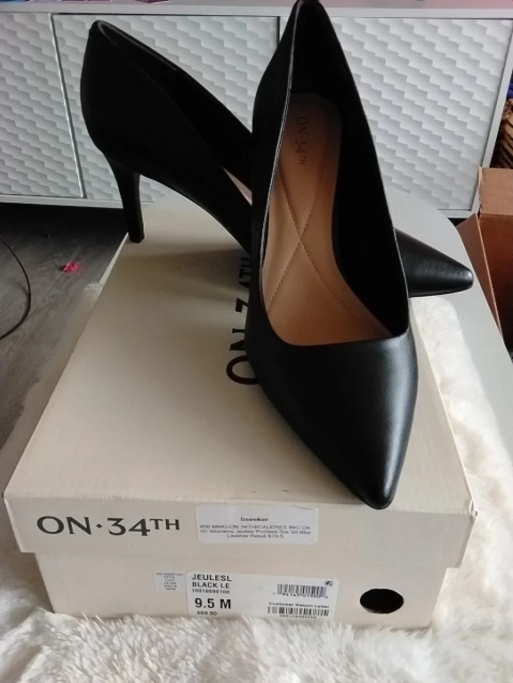 ON 34TH Jeulesl Black Pointed-Toe Mid Heel Pumps
